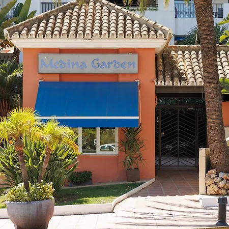 Lägenhet Marbella Banus Suites - Banus - Medina Garden - Brand New 1Br - 1Ba - Outdoor Terrace - Bright & Modern - Pool - Steps From Puerto Banus Marina - Walk To El Corte Ing Luxury Shopping Mall